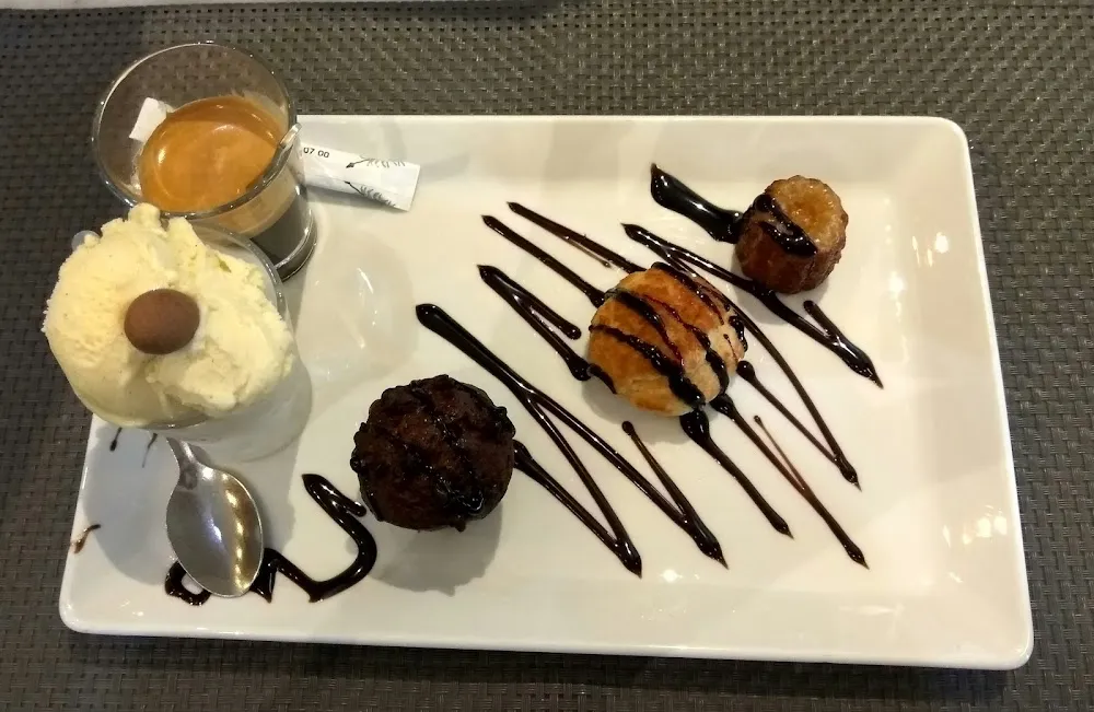 Café Gourmand